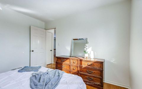 Photo 23 at 37 Mackay Drive, South Richvale, Richmond Hill