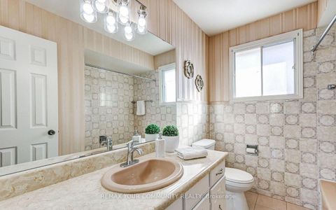 Photo 28 at 37 Mackay Drive, South Richvale, Richmond Hill