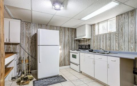 Photo 31 at 37 Mackay Drive, South Richvale, Richmond Hill