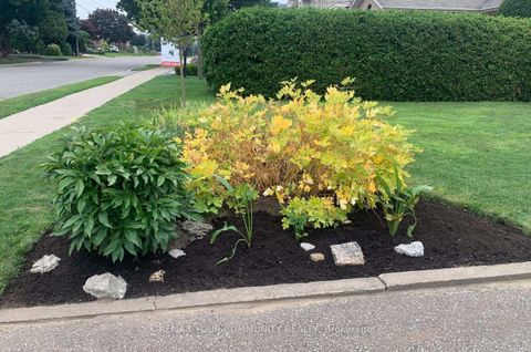 Photo 39 at 37 Mackay Drive, South Richvale, Richmond Hill