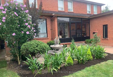 Photo 44 at 37 Mackay Drive, South Richvale, Richmond Hill