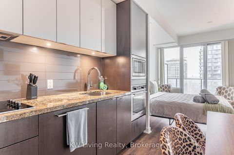 Photo 8 at 4809 - 115 Blue Jays Way, Waterfront Communities C1, Toronto