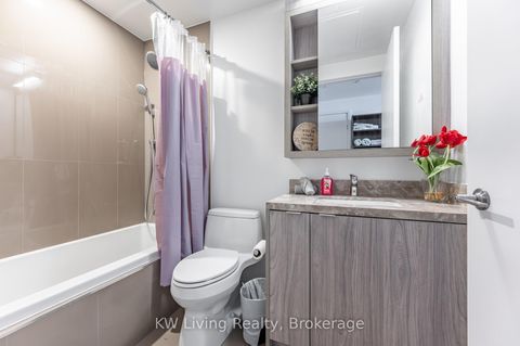 Photo 17 at 4809 - 115 Blue Jays Way, Waterfront Communities C1, Toronto