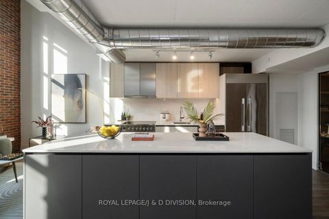 Photo 10 at 409 - 150 Logan Avenue, South Riverdale, Toronto