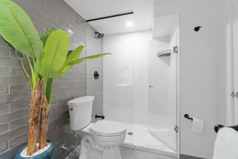 Photo 34 at 409 - 150 Logan Avenue, South Riverdale, Toronto