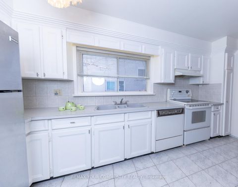 Photo 12 at 11 Greenwin Village Road, Newtonbrook West, Toronto