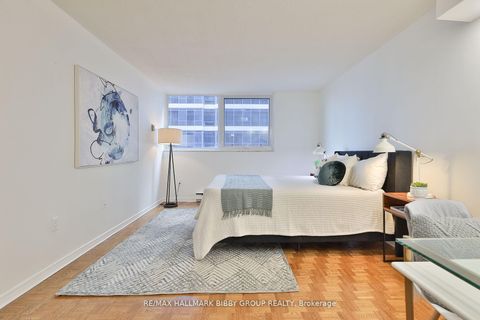 Photo 17 at 1007 - 360 Bloor Street E, Moore Park, Toronto