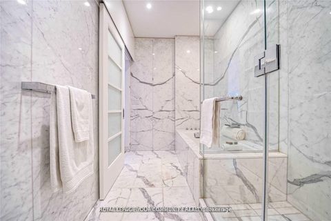 Photo 19 at 5207 - 180 University Avenue, Bay Street Corridor, Toronto