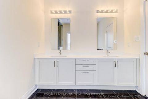 Photo 13 at 8 Mapleton Street, Oak Ridges, Richmond Hill