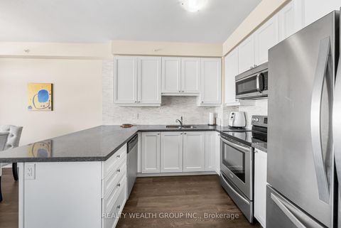 Photo 5 at 520 - 12 Woodstream Boulevard, Vaughan Grove, Vaughan