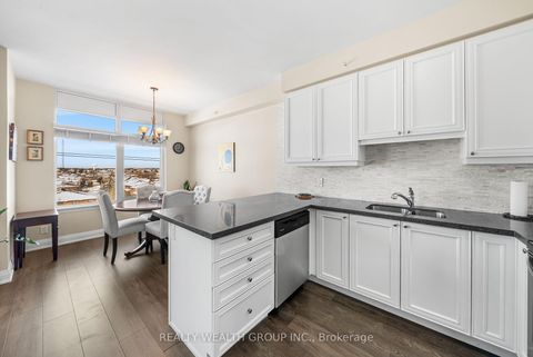 Photo 6 at 520 - 12 Woodstream Boulevard, Vaughan Grove, Vaughan