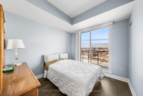 Photo 19 at 520 - 12 Woodstream Boulevard, Vaughan Grove, Vaughan