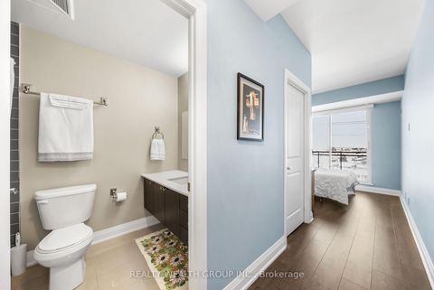 Photo 21 at 520 - 12 Woodstream Boulevard, Vaughan Grove, Vaughan