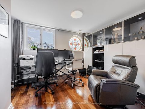 Photo 12 at 4 - 280 Sherbourne Street, Moss Park, Toronto