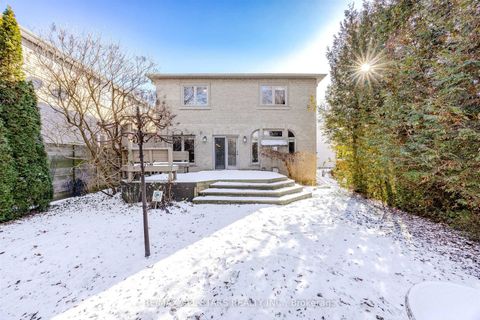 Photo 42 at 458 Guildwood Parkway, Guildwood, Toronto