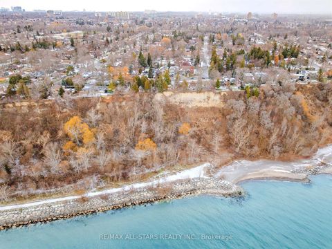 Photo 49 at 458 Guildwood Parkway, Guildwood, Toronto