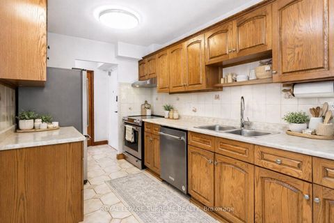 Photo 10 at 503 - 362 The East Mall Street, City Centre West, Toronto