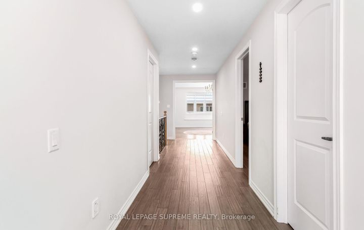 Photo 19 at 95 Selby Crescent, Bradford, Bradford West Gwillimbury