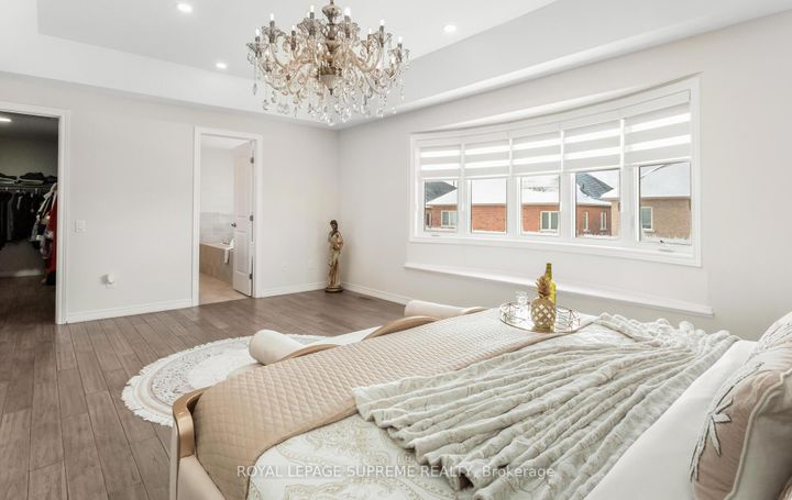 Photo 21 at 95 Selby Crescent, Bradford, Bradford West Gwillimbury