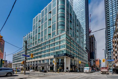 Photo 1 at 912 - 36 Blue Jays Way, Waterfront Communities C1, Toronto