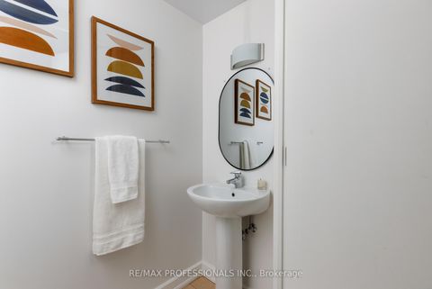 Photo 14 at 912 - 36 Blue Jays Way, Waterfront Communities C1, Toronto