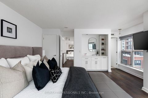 Photo 34 at 912 - 36 Blue Jays Way, Waterfront Communities C1, Toronto