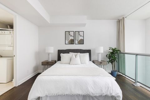 Photo 39 at 912 - 36 Blue Jays Way, Waterfront Communities C1, Toronto