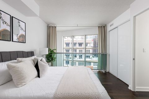 Photo 40 at 912 - 36 Blue Jays Way, Waterfront Communities C1, Toronto