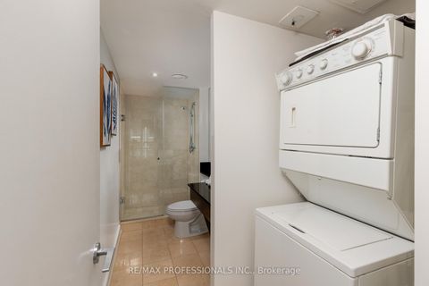 Photo 41 at 912 - 36 Blue Jays Way, Waterfront Communities C1, Toronto