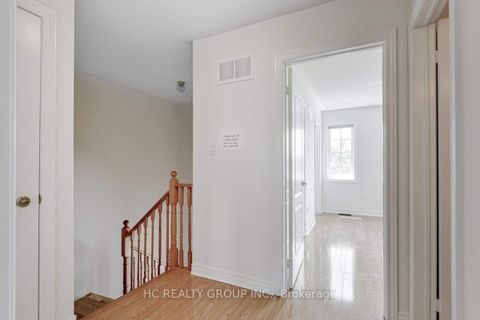 Photo 16 at 106 - 15 Old Colony Road, Oak Ridges Lake Wilcox, Richmond Hill