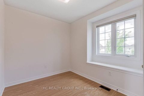 Photo 24 at 106 - 15 Old Colony Road, Oak Ridges Lake Wilcox, Richmond Hill