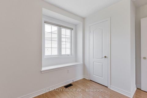 Photo 25 at 106 - 15 Old Colony Road, Oak Ridges Lake Wilcox, Richmond Hill