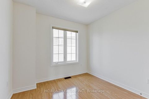 Photo 26 at 106 - 15 Old Colony Road, Oak Ridges Lake Wilcox, Richmond Hill