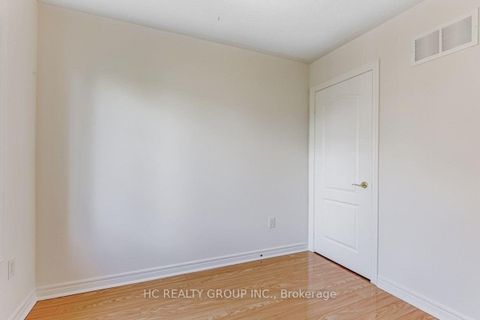 Photo 27 at 106 - 15 Old Colony Road, Oak Ridges Lake Wilcox, Richmond Hill