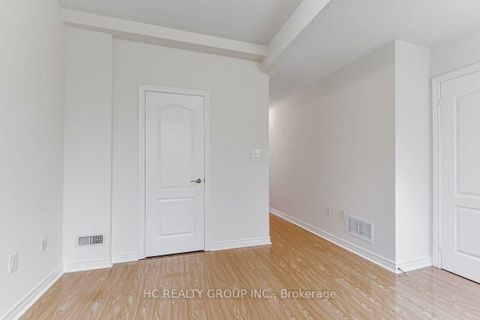 Photo 35 at 106 - 15 Old Colony Road, Oak Ridges Lake Wilcox, Richmond Hill