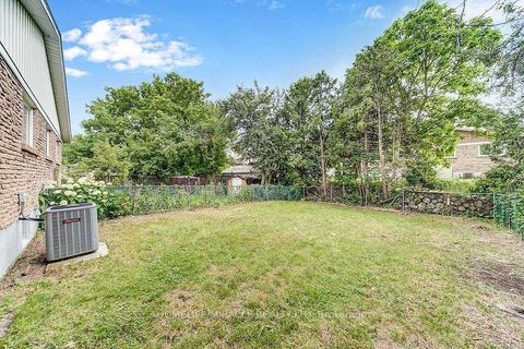 Photo 19 at 72 Lowry Square, Malvern, Toronto