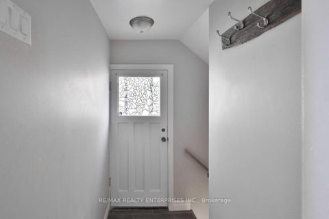 Photo 21 at 44 Mississauga Road N, Port Credit, Mississauga