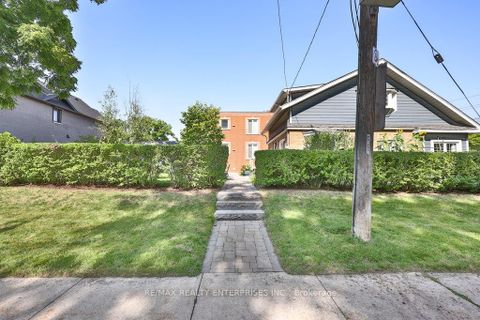 Photo 27 at 44 Mississauga Road N, Port Credit, Mississauga