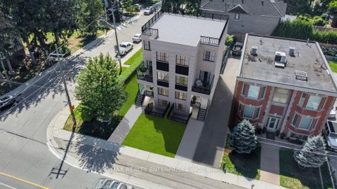 Photo 30 at 44 Mississauga Road N, Port Credit, Mississauga