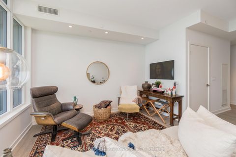 Photo 10 at 2307 - 1926 Lake Shore Boulevard W, Swansea, Toronto