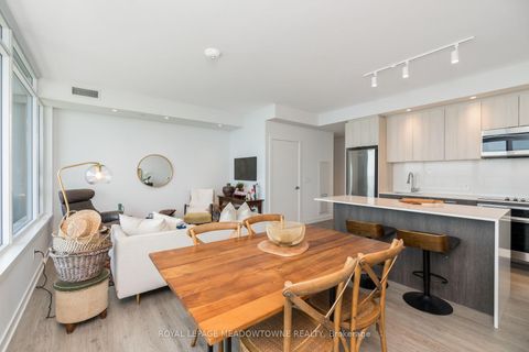 Photo 13 at 2307 - 1926 Lake Shore Boulevard W, Swansea, Toronto