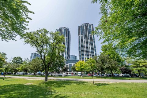 Photo 39 at 2307 - 1926 Lake Shore Boulevard W, Swansea, Toronto