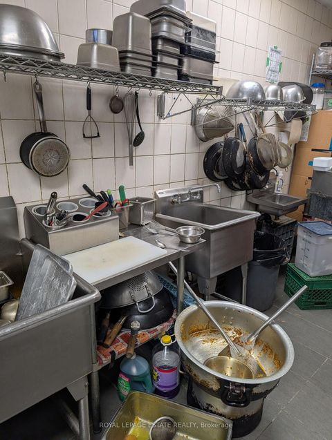 Photo 6 at 804 Eglinton Avenue E, Leaside, Toronto