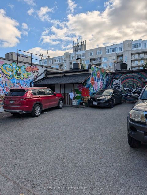 Photo 9 at 804 Eglinton Avenue E, Leaside, Toronto