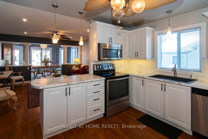 Photo 16 at 156 Gracehill Crescent, Rural Flamborough, Hamilton