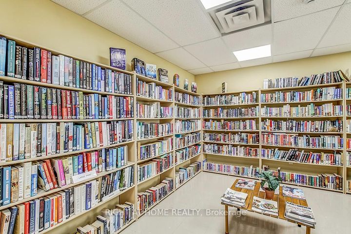 Photo 35 at 156 Gracehill Crescent, Rural Flamborough, Hamilton