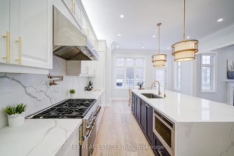 Photo 3 at 55 Major Crescent, Rural Aurora, Aurora