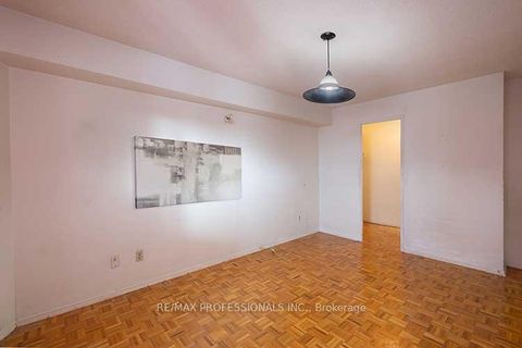 Photo 22 at D13 - 288 Mill Road, Markland Wood, Toronto