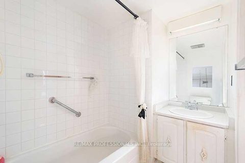 Photo 24 at D13 - 288 Mill Road, Markland Wood, Toronto