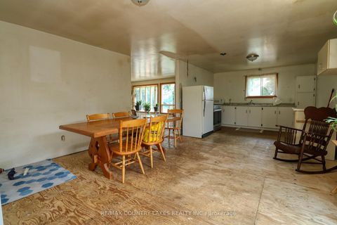 Photo 7 at 31254 Lake Ridge Road, Pefferlaw, Georgina